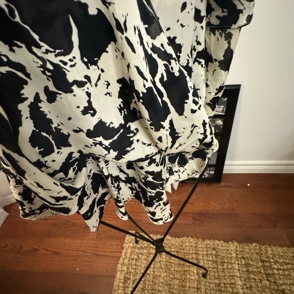 Parker 💯 silk tunic/mini dress🔥 - Picture 5 of 8